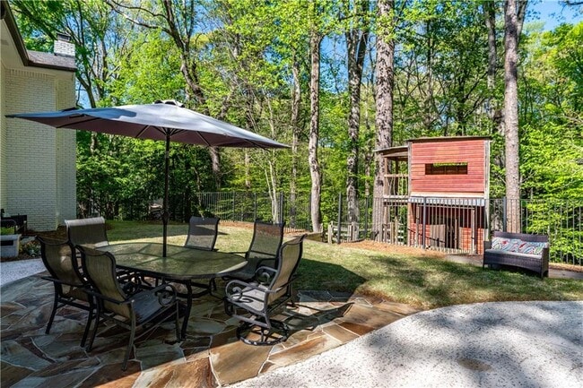 Building Photo - 4115 Glen Devon Dr NW