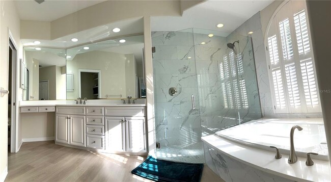 Building Photo - 8870 Huntington Pointe Dr