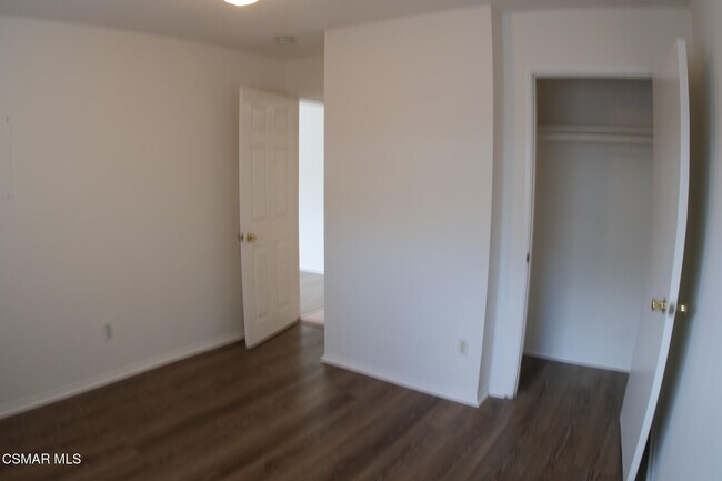 Building Photo - 4476 Apricot Rd