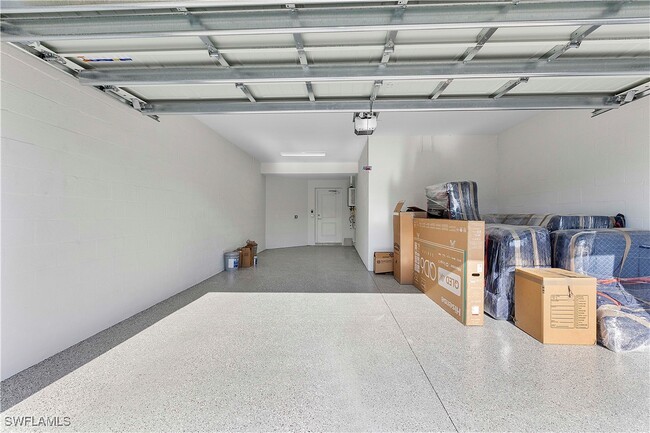 Building Photo - 15188 Bluffton Ln
