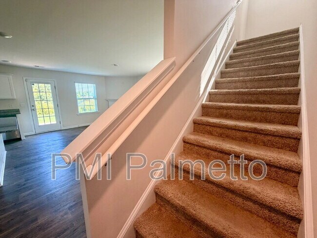 Building Photo - 417 Spearman Ct