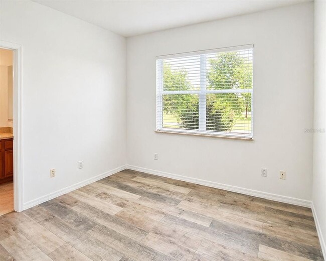 Building Photo - 9349 Jasmine Flower Ln