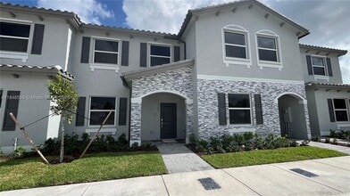 Building Photo - 1178 SE 2nd St