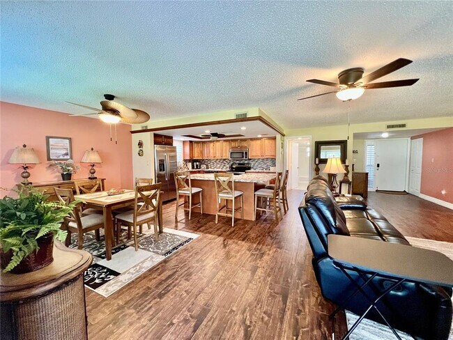 Building Photo - 1610 Islamorada Blvd