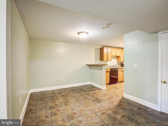 Building Photo - 4008 Illinois Ave NW