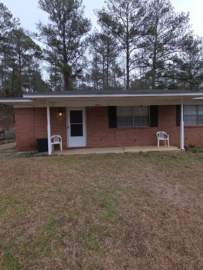 Building Photo - Kings Mountain