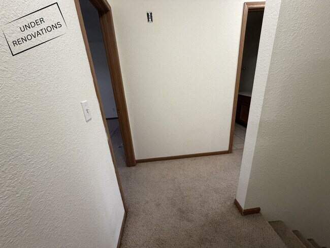 Building Photo - 1604-1606 Citadel Dr.