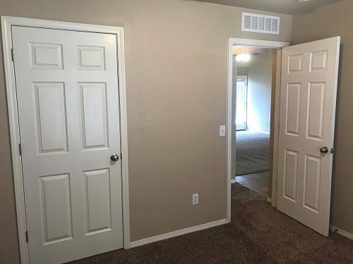 Building Photo - 9500 SW 25th St