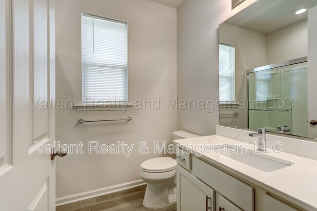 Building Photo - 262 Little Bear Run