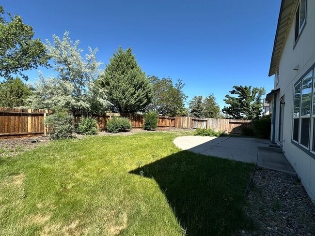 Building Photo - 3031 Sky Country Dr