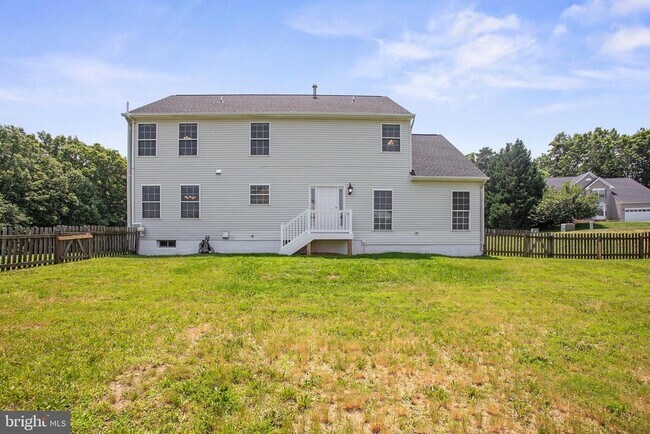 Building Photo - 4001 Mossy Bank Ln