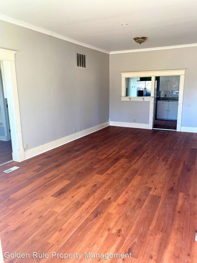Building Photo - 3 br, 2 bath House - 301 S Speare St