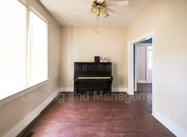 Building Photo - 294 Sumter St