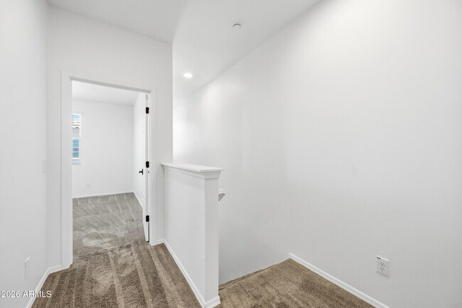 Building Photo - 1632 E Lowell Ave