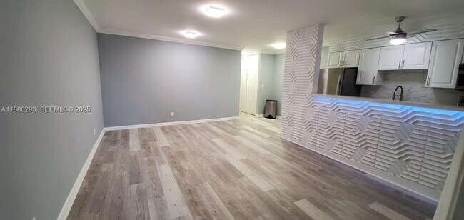 Building Photo - 2621 Grant St