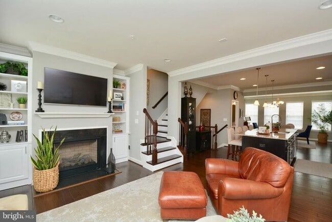 Building Photo - 702 Fair Winds Way