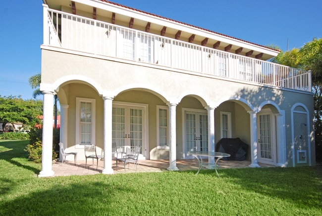 Building Photo - 516  Flamingo Drive