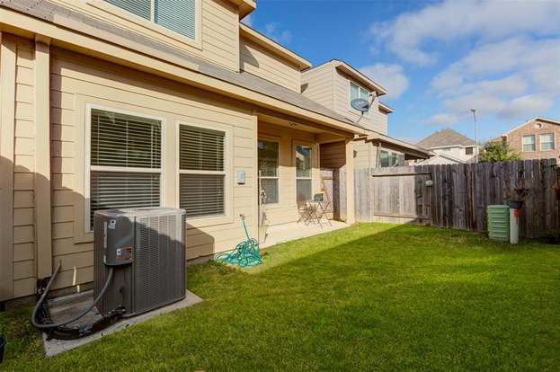 Building Photo - 8023 Villa Lago Ln