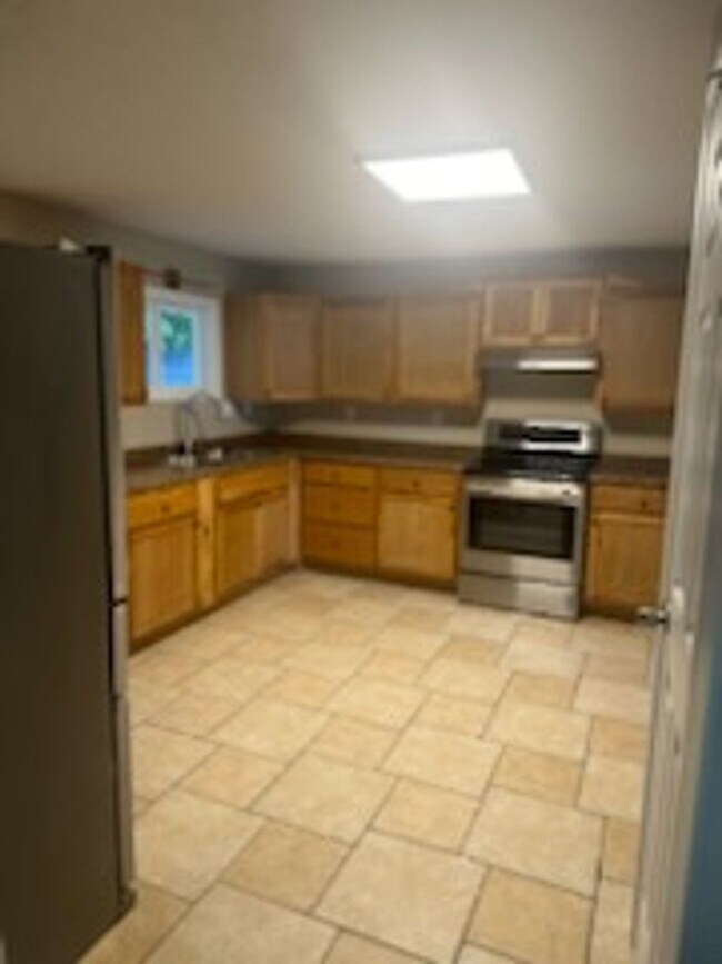 Building Photo - FABULOUS 4 BED HOME New Brighton