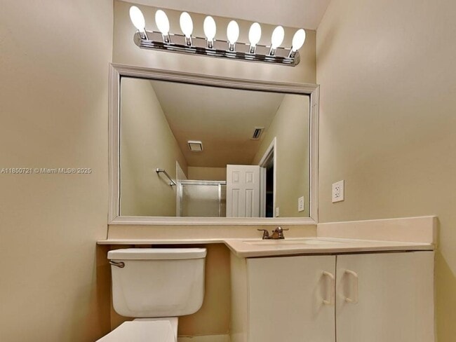 Building Photo - 7780 Highlands Cir