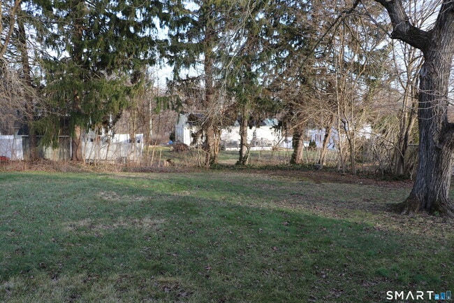 Building Photo - 69 Rentell Rd