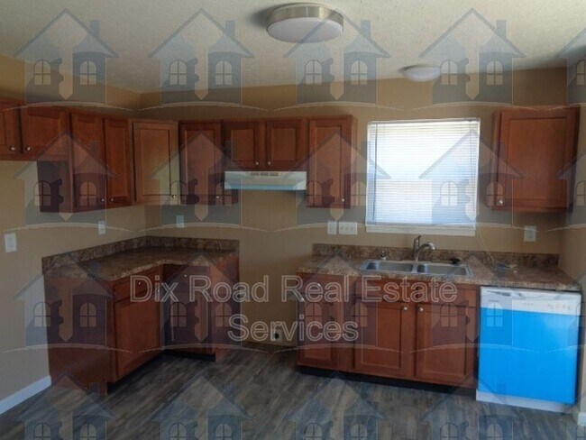 Building Photo - 232 Timber Hill Dr