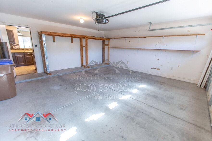 Building Photo - 203 S 16th St