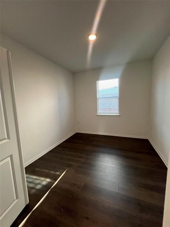 Building Photo - 15220 Holloway Dr