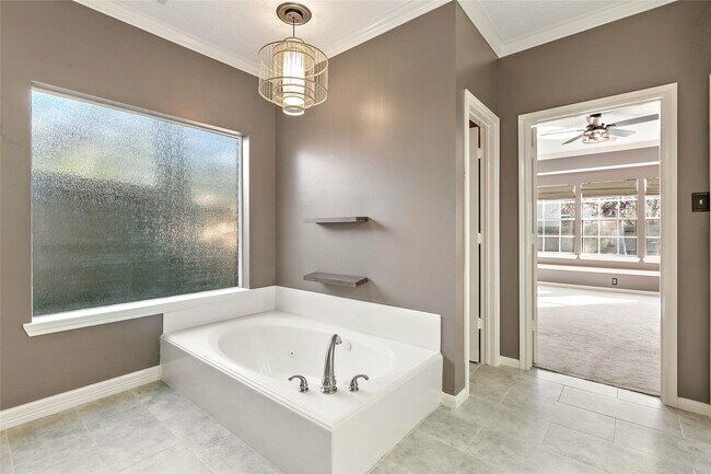 Building Photo - 3 Bough Leaf Pl