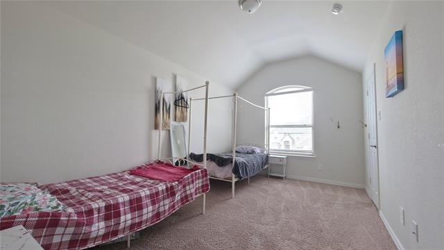 Building Photo - 358 Llano Dr