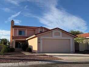 Building Photo - 5200 W Wood Owl Dr