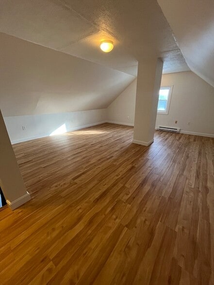 Building Photo - 36 Everett St