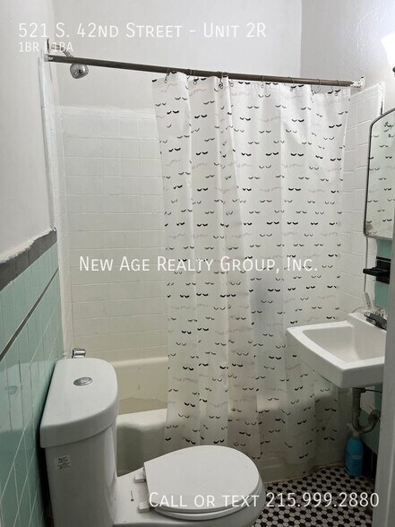 Building Photo - 521 S 42nd St