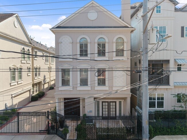 Building Photo - 710 Jackson Hill St