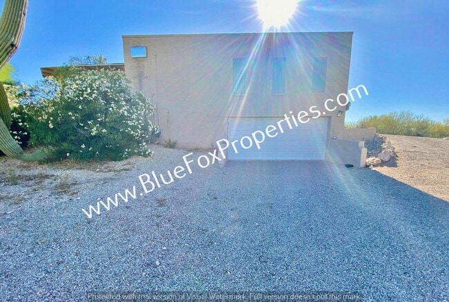 Building Photo - 4740 E Camino la Brinca