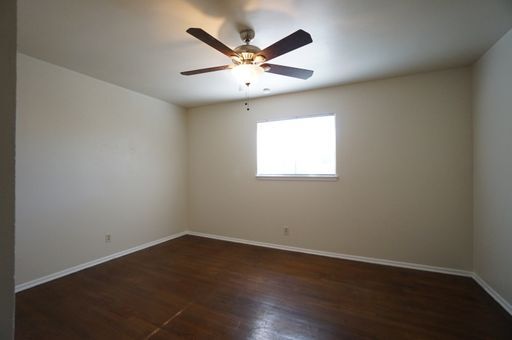Building Photo - 4 Bedroom - North Central - Harmony Hills
