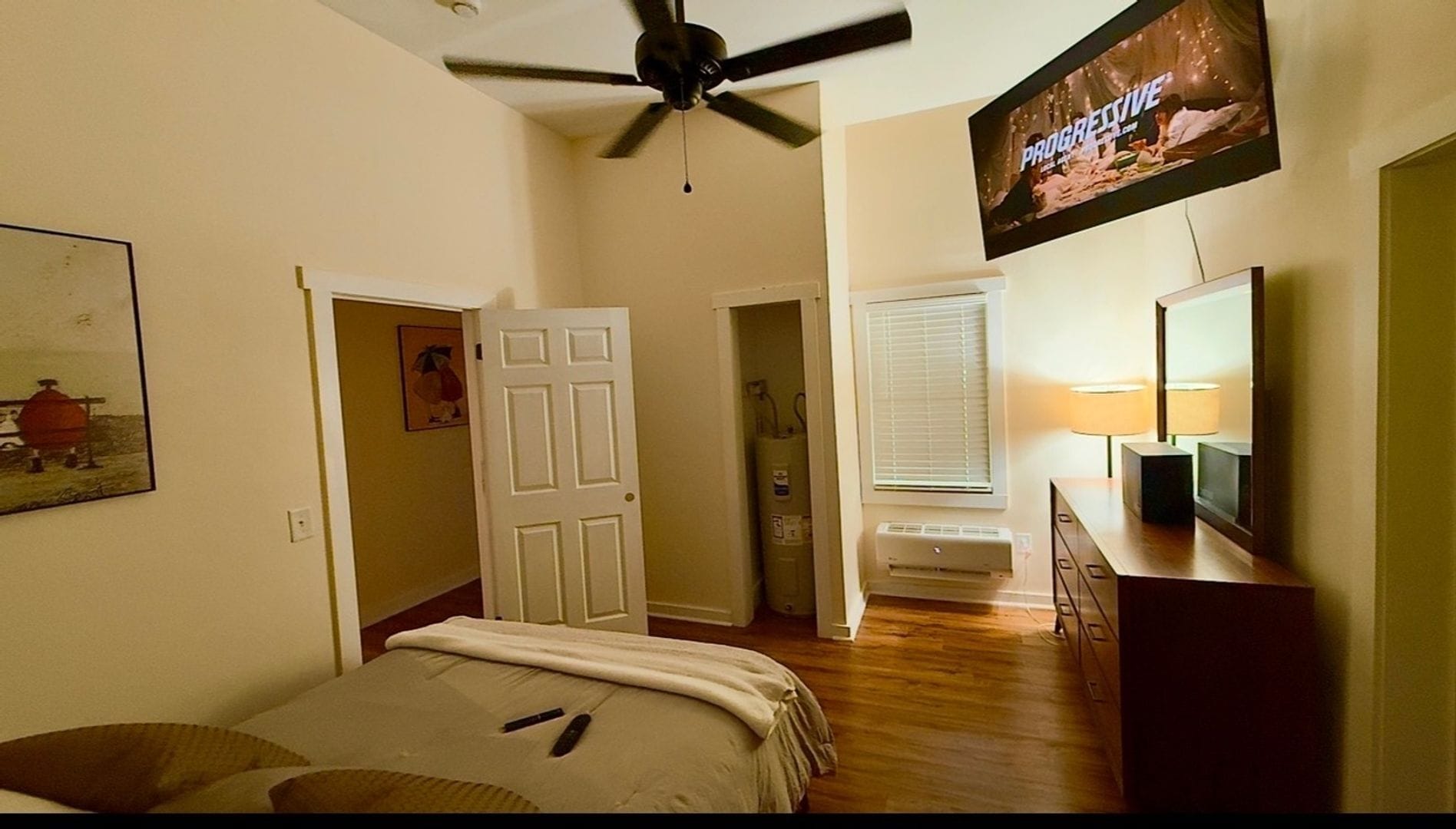 Building Photo - 226 Huger St