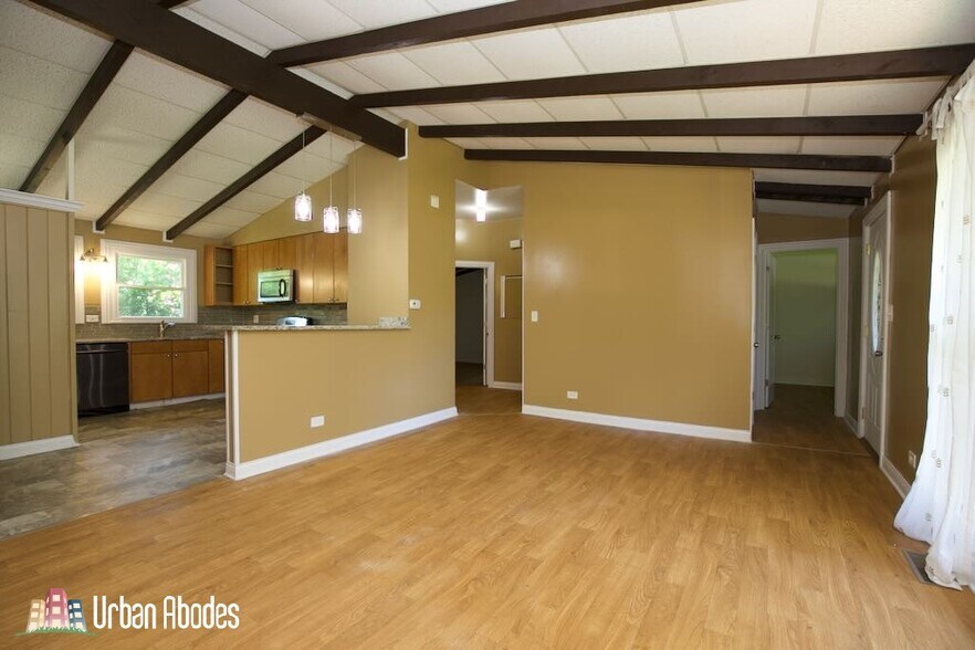 Building Photo - 1227 Wood Ave