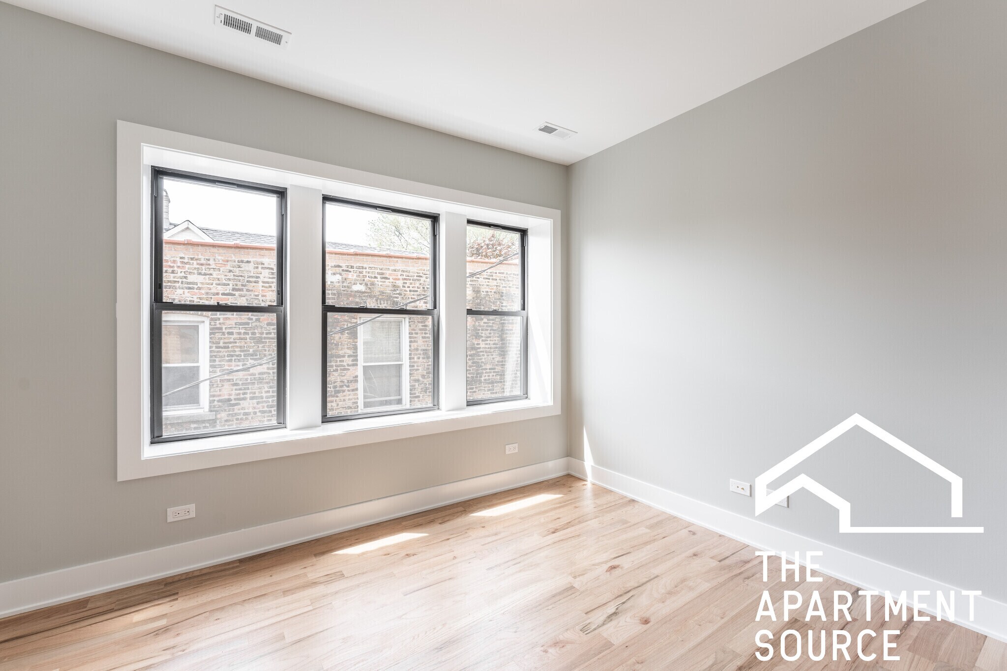 Building Photo - 2541 N Campbell Ave