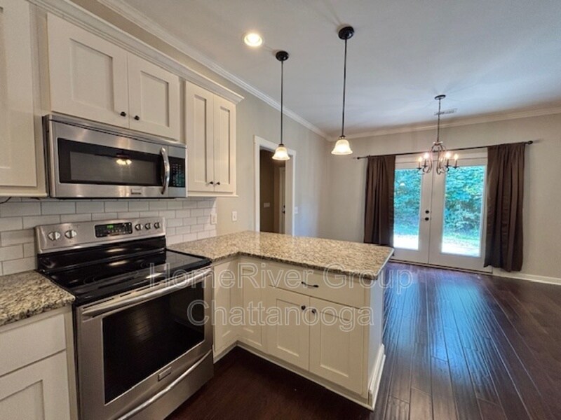 Building Photo - 4558 Pattentown Rd