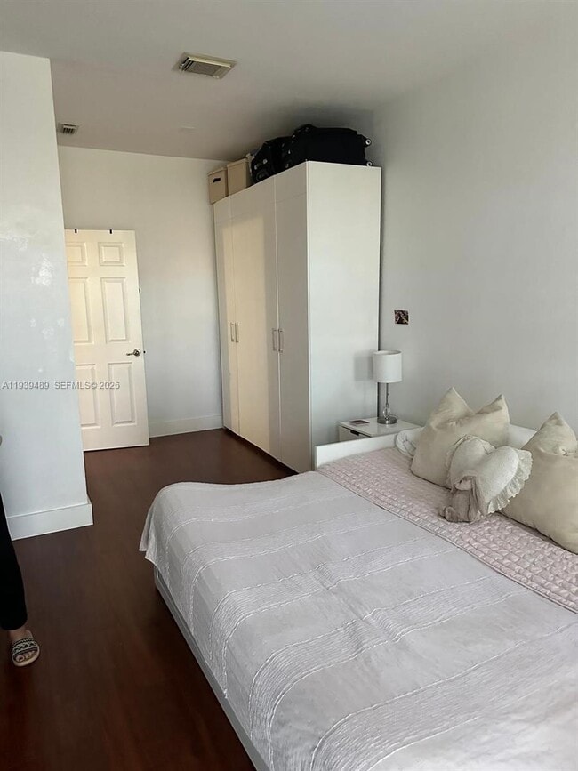 Building Photo - 10788 NW 74th St