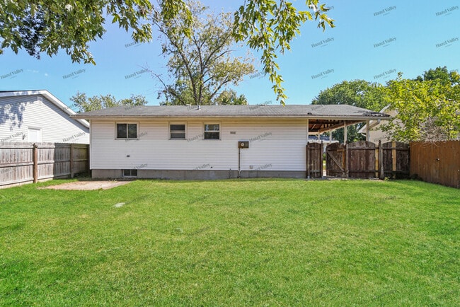 Building Photo - 1245 Bal Harbor Dr