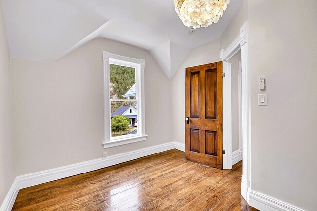 Building Photo - 16 Colorado Blvd