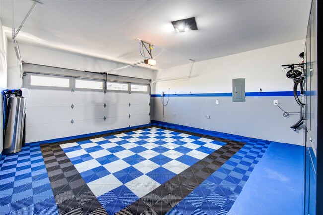 Building Photo - 3902 Elk Crk Ct