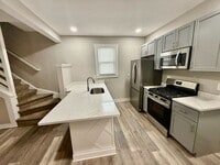 Building Photo - 367 E Morrill Ave