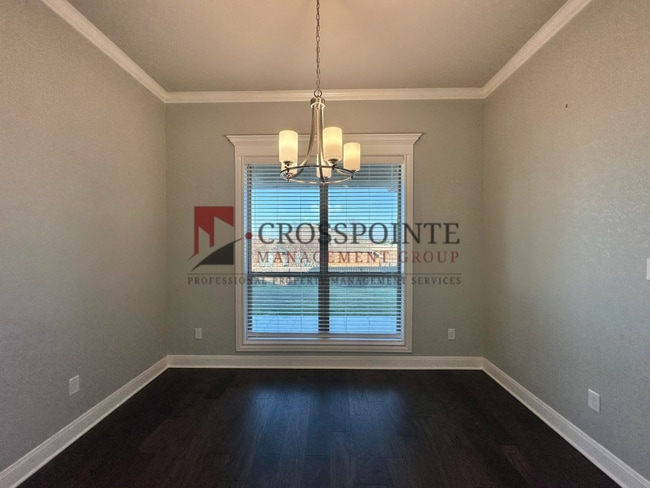 Building Photo - Stunning 3 Bed 2 Bath in South Tyler!