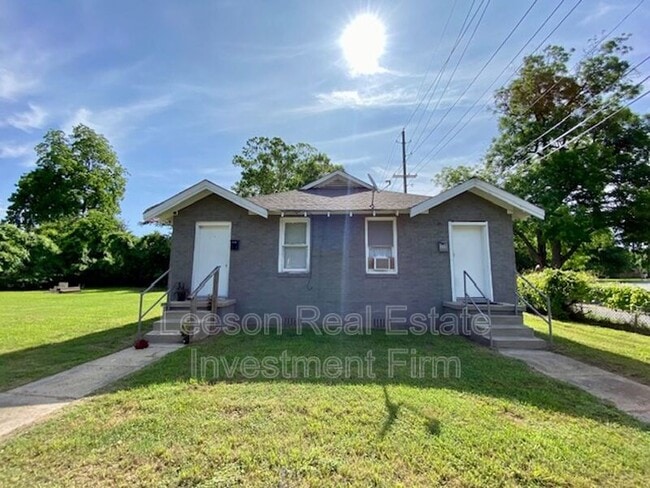 Primary Photo - 502 McCormick St