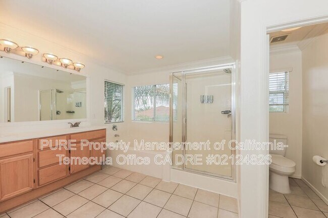 Building Photo - 23641 Groveland Pl