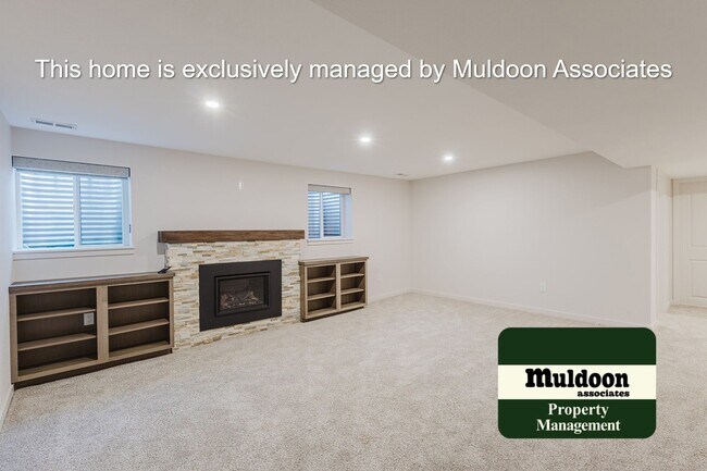 Building Photo - Completely remodeled ranch in the heart of Rockrimmon