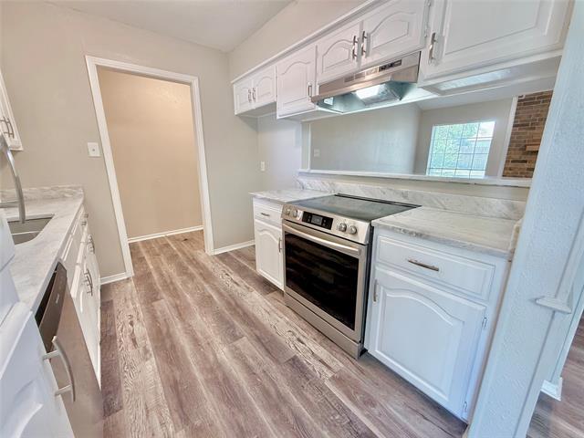Building Photo - 3214 N Marseille Ln